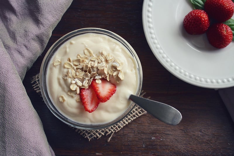Greek Yogurt Parfait with Fresh Berries